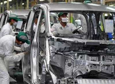 Car Manufacturers Need to Develop Industry in Indonesia