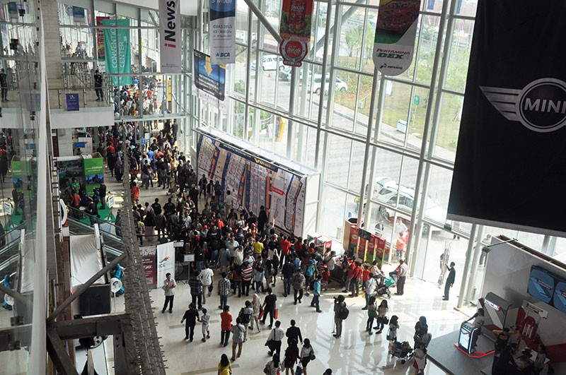 Sampai Sabtu 29 Agustus, 402.042 Orang Kunjungi GIIAS 2015