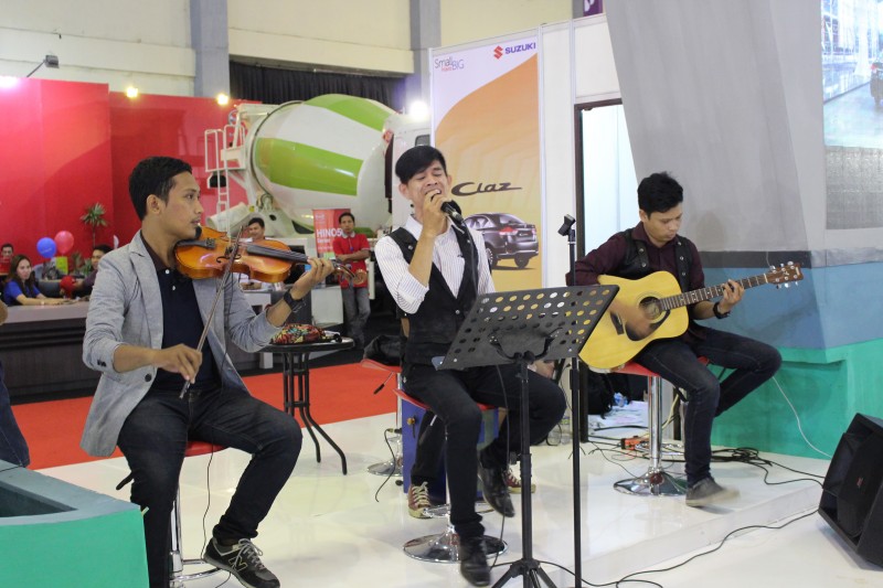 APM Hadirkan Permainan dan Artis pada GIIAS 2015 Makassar