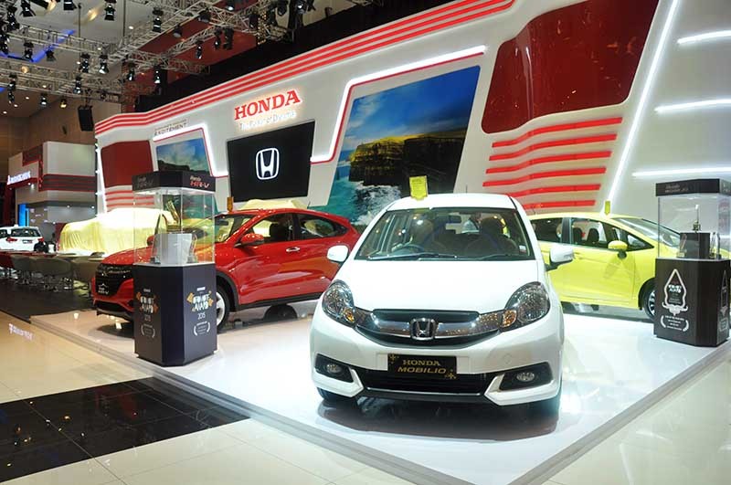 Deretan Mobil di GIIAS 2015 Surabaya