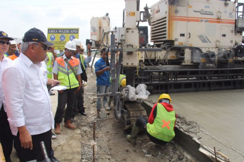Tol Brebes-Weleri Berfungsi Searah pada Mudik Lebaran 2017