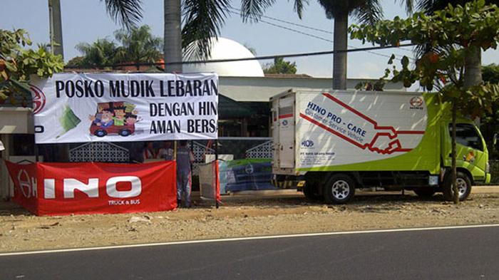 Hino Membuka 12 Bengkel dan Pos Siaga di Jalur Mudik Jawa-Sumatra
