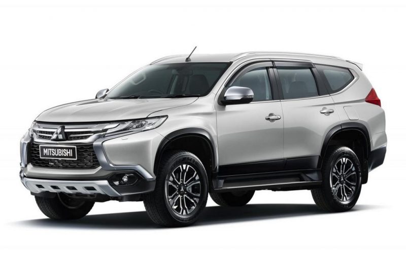 Mitsubishi Perbanyak Koleksi Pajero dan Outlander di Indonesia