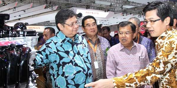 Menteri Perindustrian: Pemerintah Segera Sesuaikan Regulasi Pajak Sedan