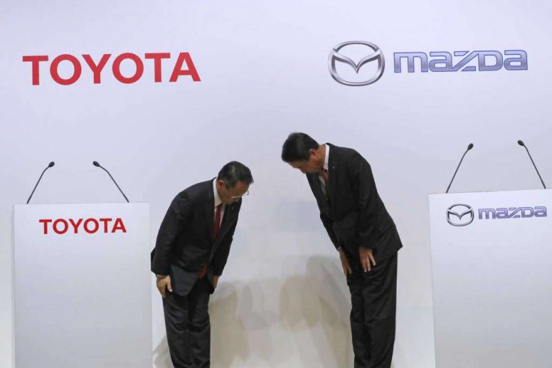 Toyota dan Mazda Bekerjasama Fokus ke Mobil Listrik