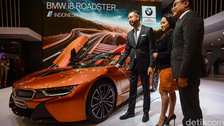 GIIAS 2018: BMW Klaim Pelopori Produksi Mobil Listrik