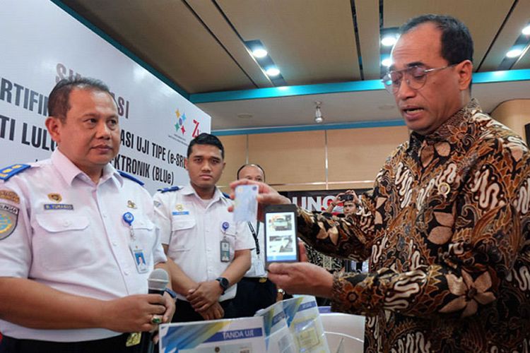 Kemenhub Digitalkan Bukti Lulus KIR agar Truk ODOL Sulit Berkelit