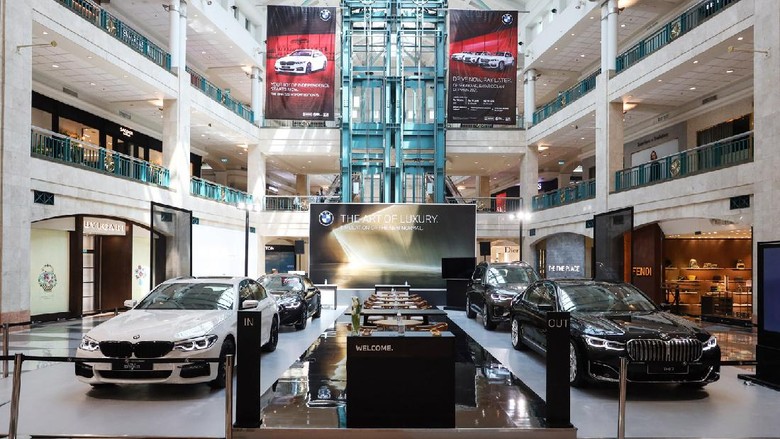 Ekonomi RI Minus 5 Persen, BMW Gelar Pameran Eksklusif