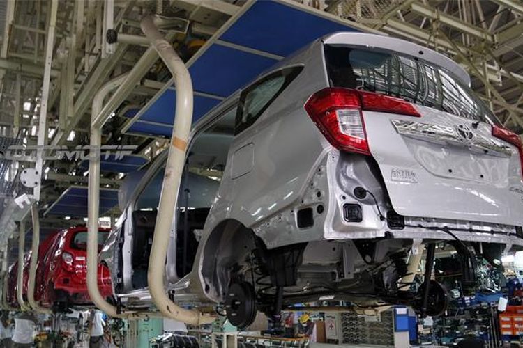 Permintaan Meningkat, Pabrik Daihatsu Kembali Produksi Dua Shift