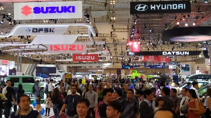 Tebar Diskon Akhir Tahun, Pabrik Mobil tak Berharap Banyak