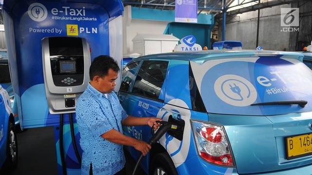 PLN to Build 65 Electric Vehicle Charging Stations This Year