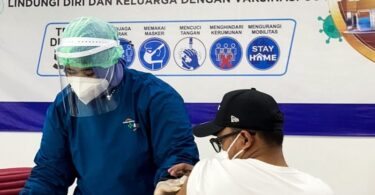 Vaksinasi Karyawan BMW Astra. (Foto: BMW Astra)