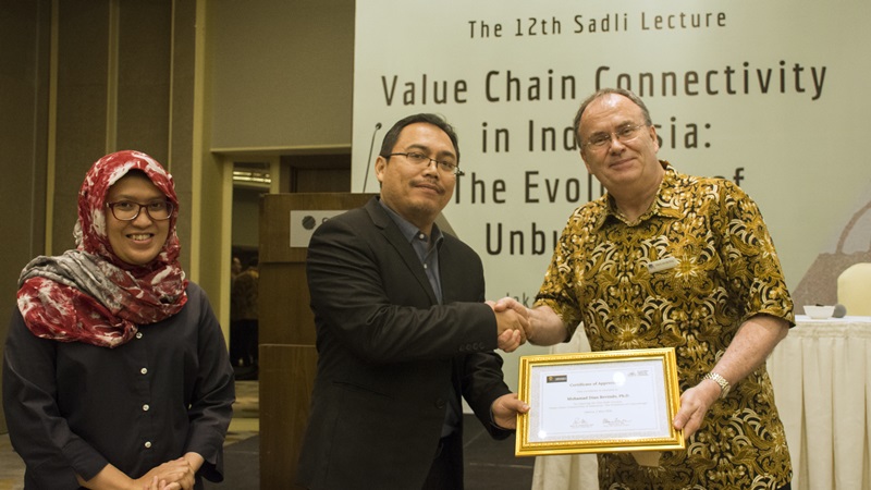 LPEM UI: Industri Otomotif Nasional Mulai Bangkit