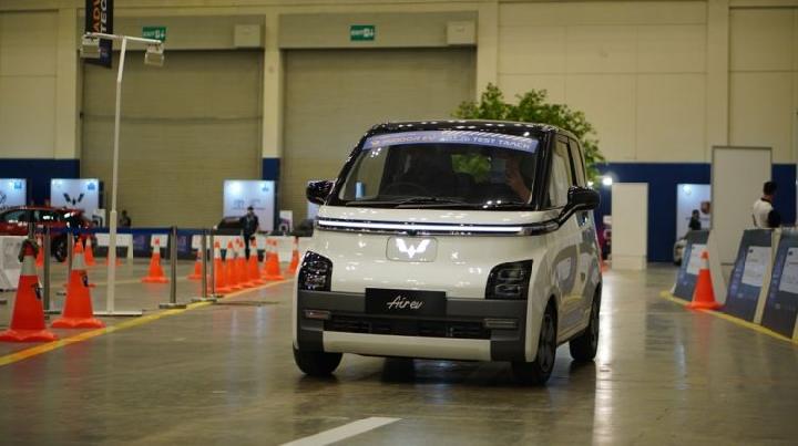 Test Drive Kendaraan Listrik GIIAS 2022 Mencapai 1.000 Peminat per Hari