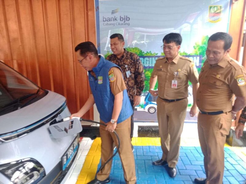 Bank BJB Bekasi Bangun Charging Station Mobil Listrik