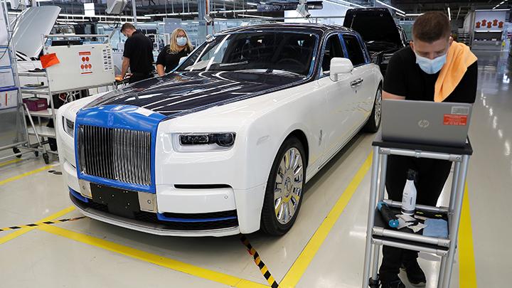 2022 Rolls-Royce Laku 6.021 Unit, Tertinggi dalam Sejarah