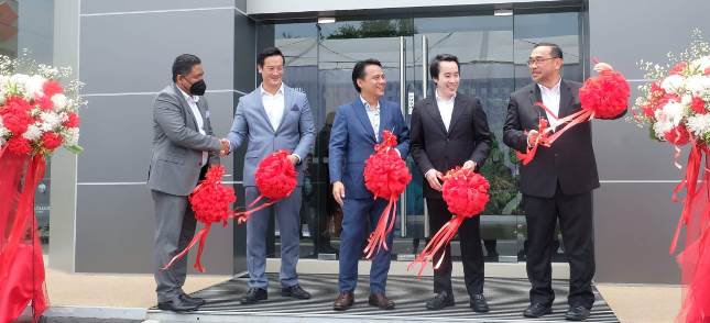 Modern dan Mewah, Showroom Jaguar & Land Rover Dibuka di Jakarta