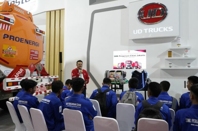Astra UD Trucks Cetak SDM Produktif dan Berkualitas di Dunia Otomotif 