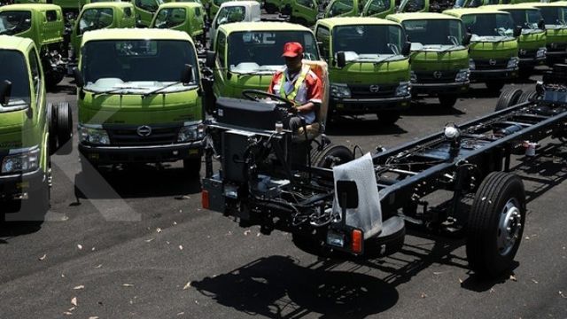 Penjualan Truk Tertahan oleh masih Rendahnya Harga-harga Komoditas