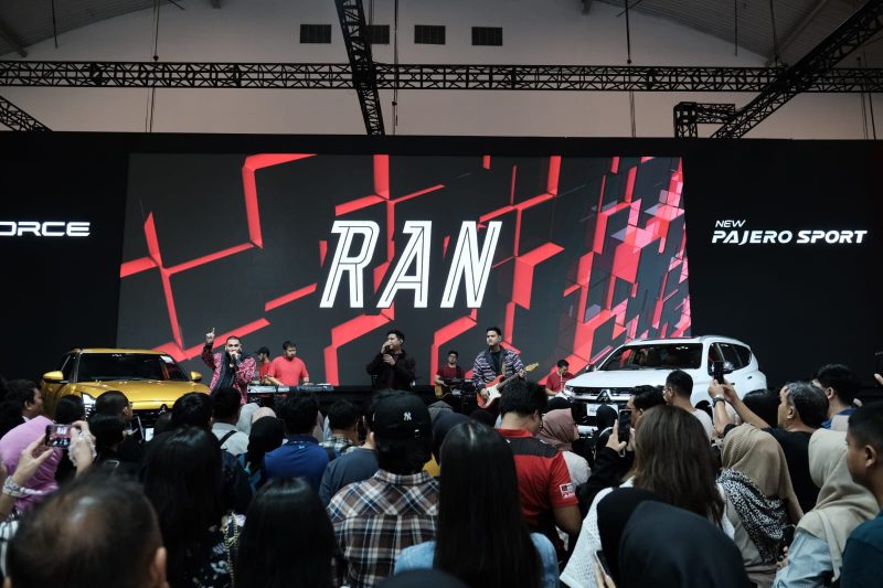 Bermacam Hiburan Puaskan Pengunjung Pameran Otomotif GIIAS 2024