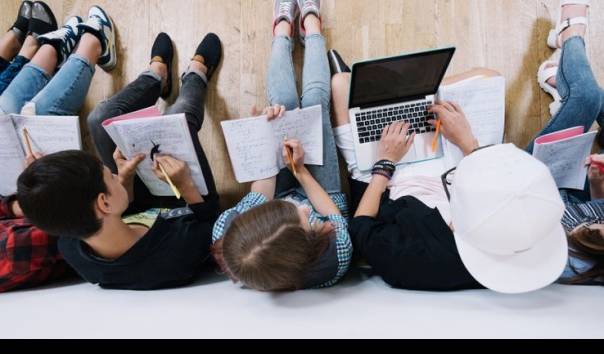 Gen Z Jadi Pasar Potensial Industri Otomotif 