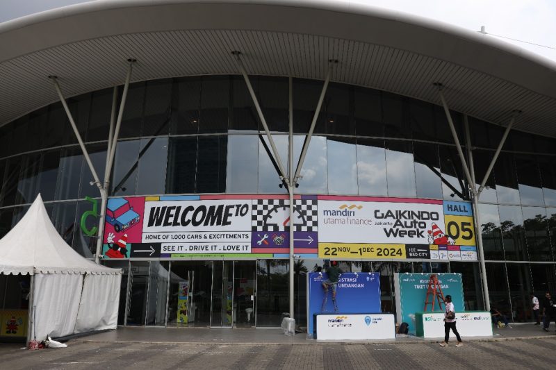 Pameran Mobil “Jakarta Auto Week” Bergulir Hari Ini dengan Berbagai Daya Tarik