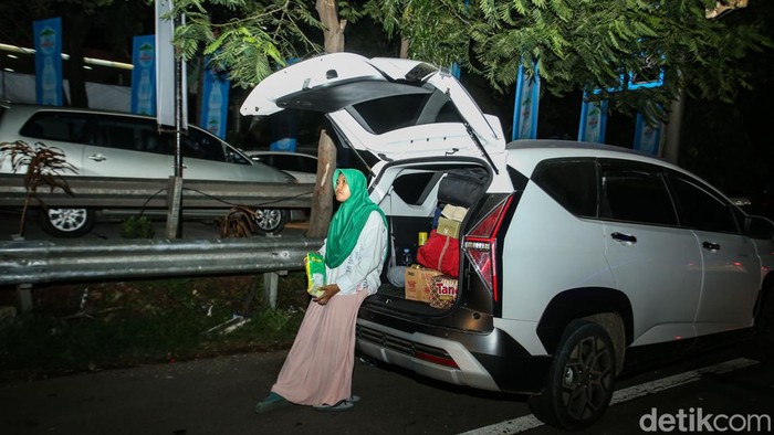 Cegah Kemacetan di Rest Area, POLRI Sarankan Pemudik Istirahat Keluar Tol