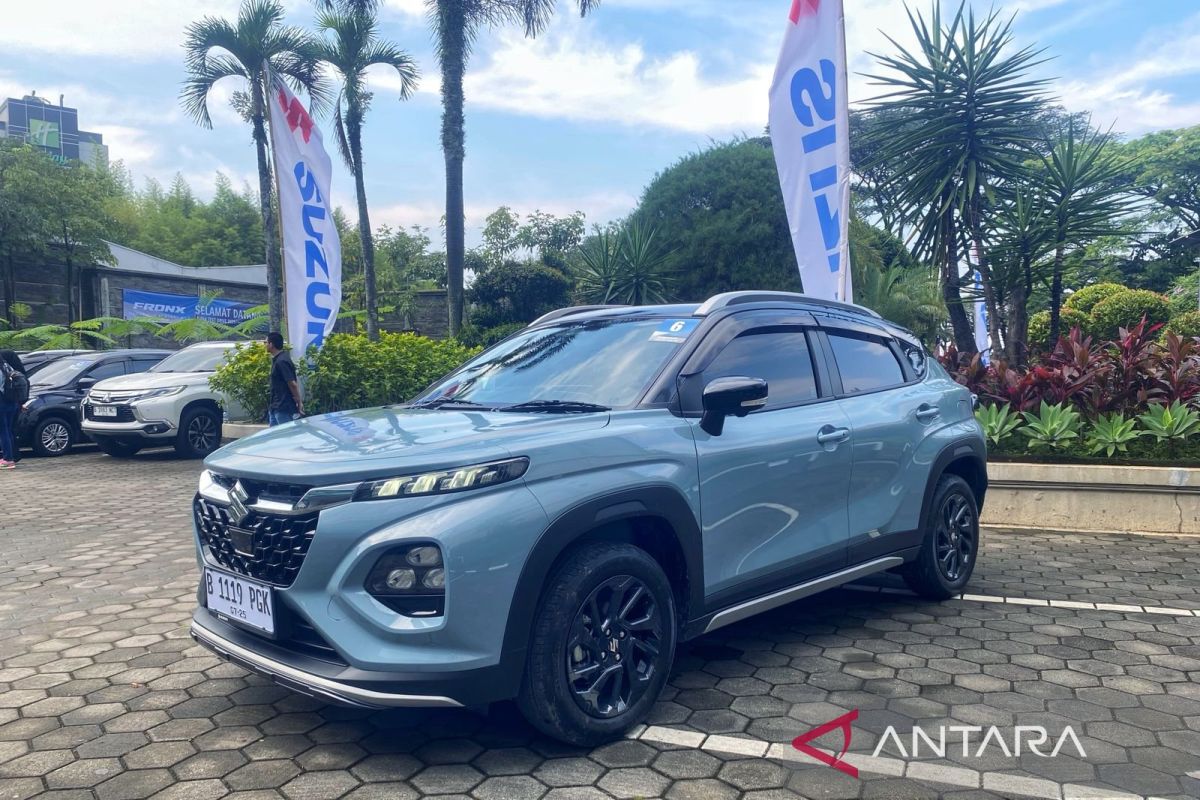 Suzuki Fronx Pendatang Baru Terbaik Versi “Indonesia Automotive Awards 2025”