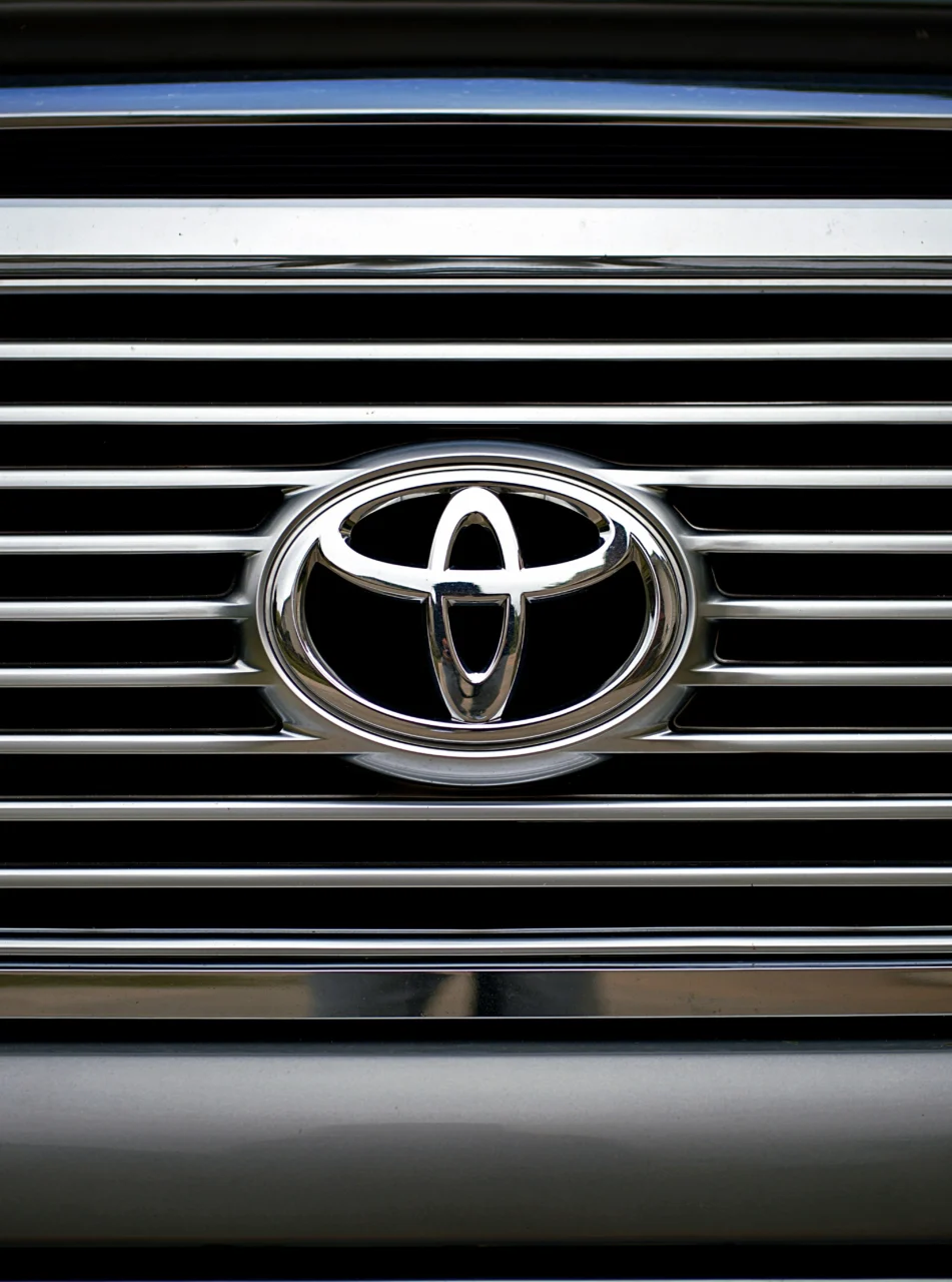 Car Sales Rise in September 2025; Toyota, Daihatsu, Honda Lead the Market