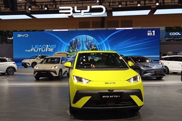 BYD Atto 1 Overtakes Toyota to Become Indonesia’s Best-Selling Car in October 2025