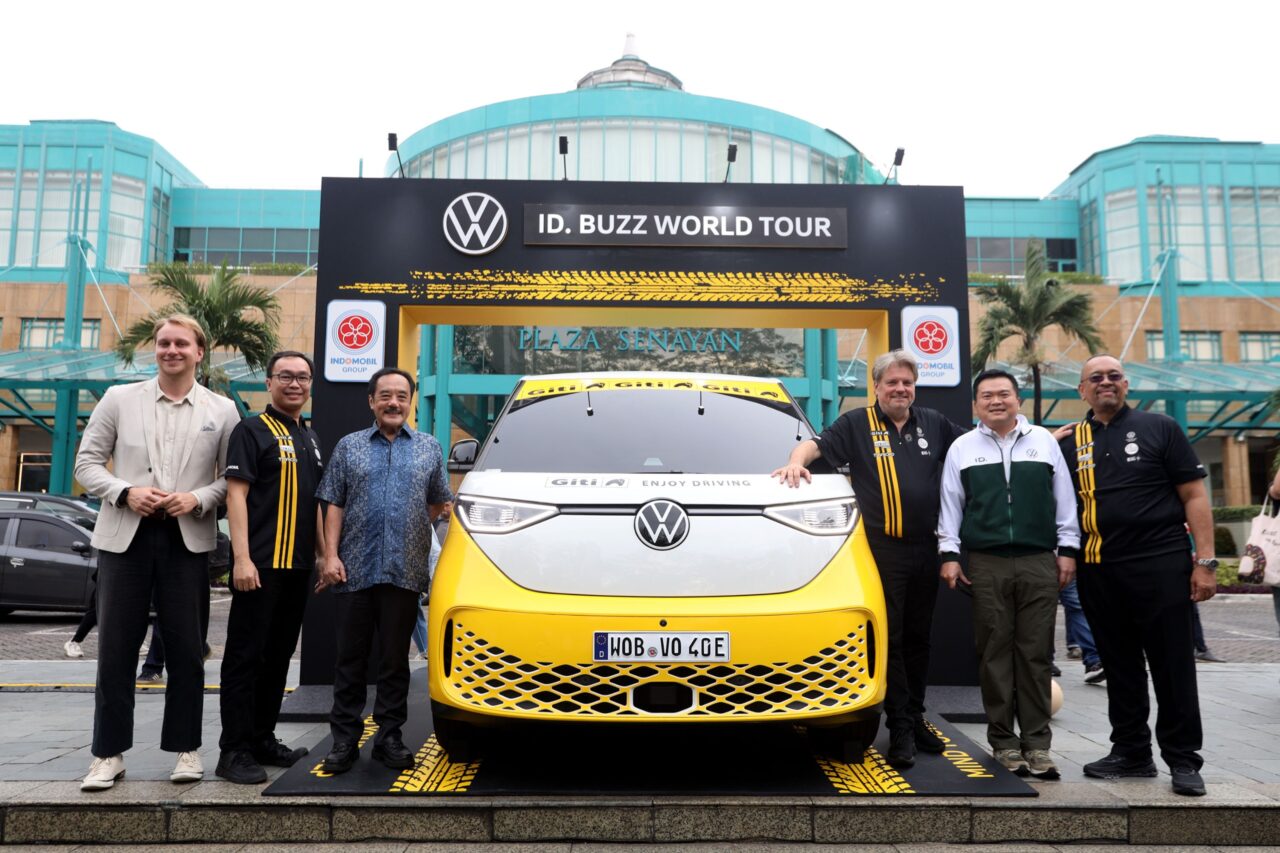 Volkswagen ID. BUZZ Stops in Indonesia During 80,000-Kilometer World Expedition