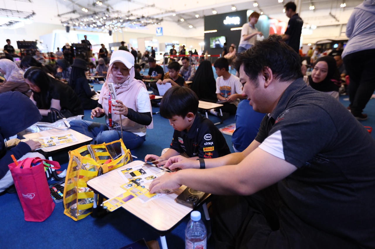 Permata Bank GJAW 2025 Offers Interactive Programs for Children and Parents